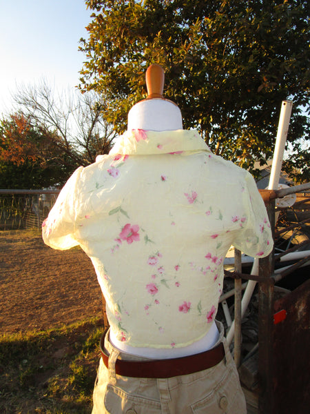 90s “Amy Byer” Sheer Floral Button-up top