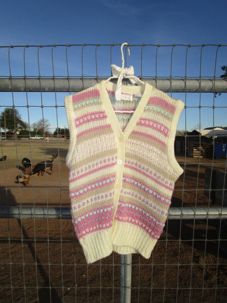 80s-90s “Adoria” Chunky Knot Sweater Vest!