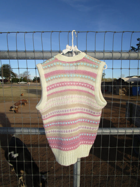 80s-90s “Adoria” Chunky Knot Sweater Vest!