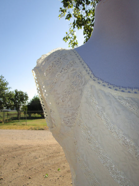 90s ‘Charlotte Russe’ Ivory Lace Babydoll Top